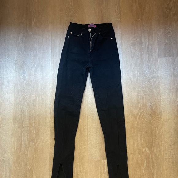 Edikted Jeans - Picture 1 of 2